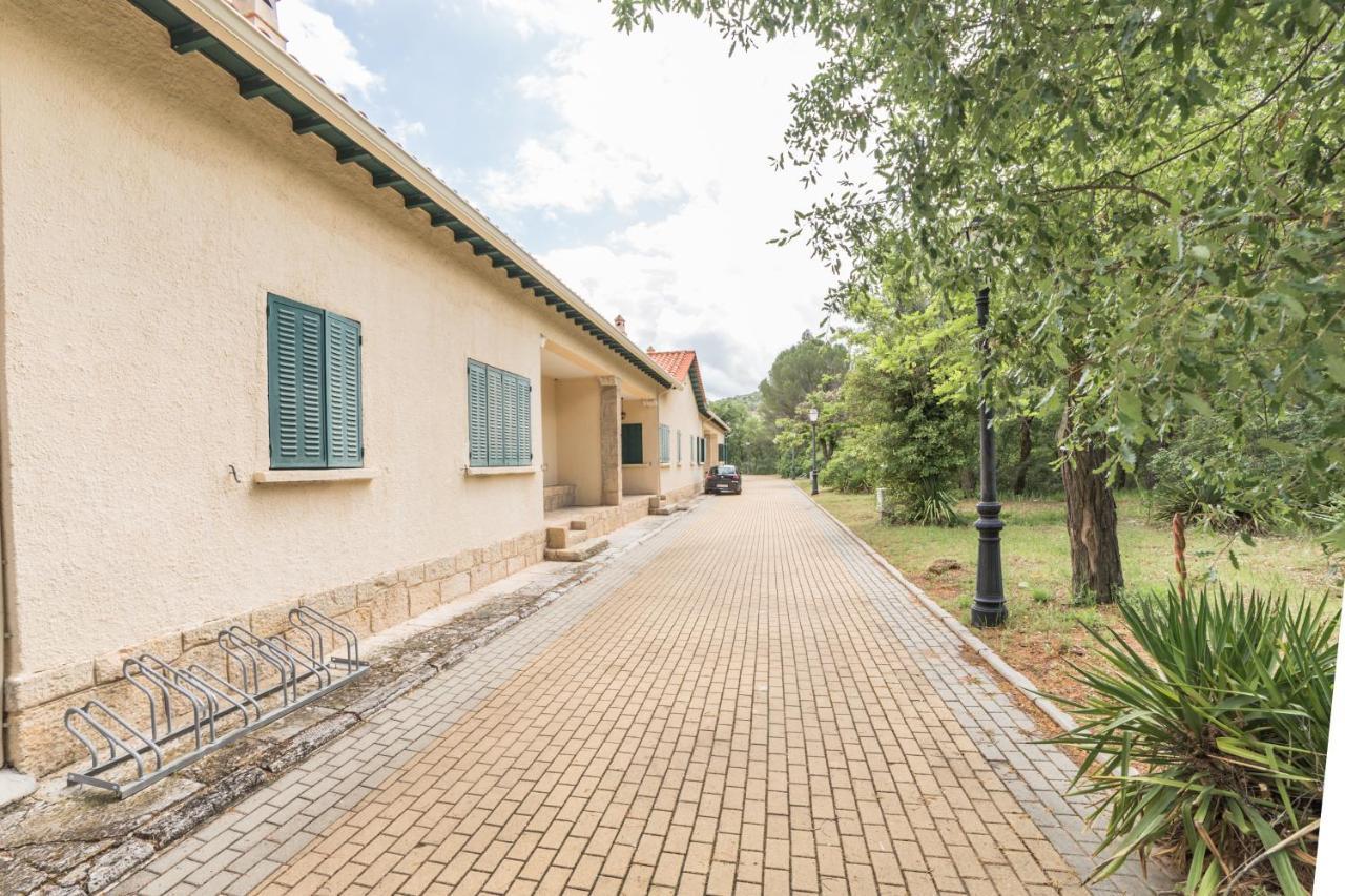 Apartamentos Rurales El Colvillo Trillo Exterior photo